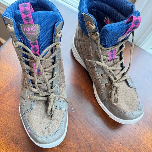 Ryka Aurora Beige Quilted Lace Up Boots - Picture 5 of 13